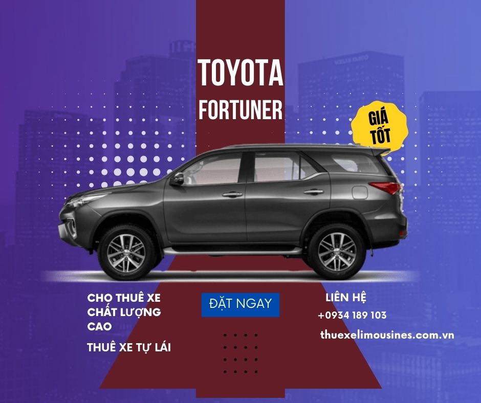 Toyota Fortuner bản đen sang trọng