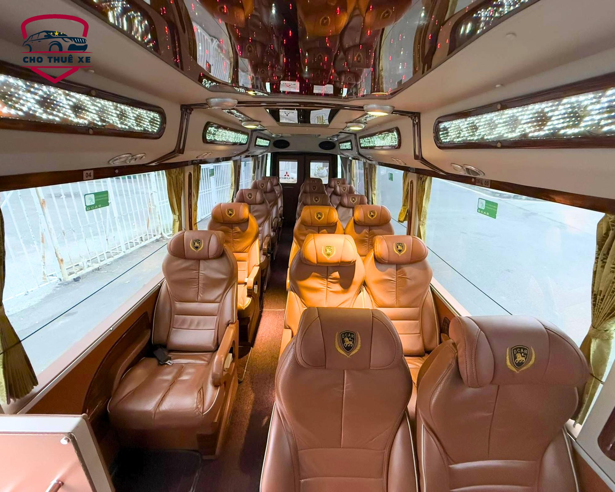 An toàn, tiện nghi và sang trọng. Limousine 19 chỗ - đồng hành cùng mọi hành trình