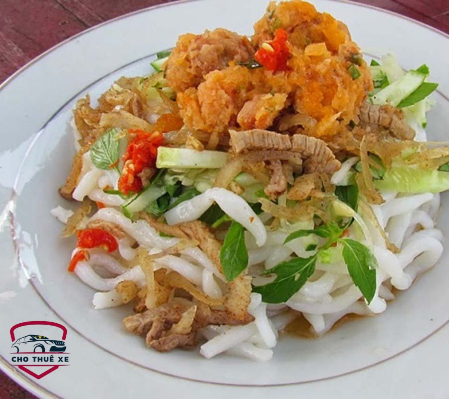 Bánh tằm Ngan Dừa