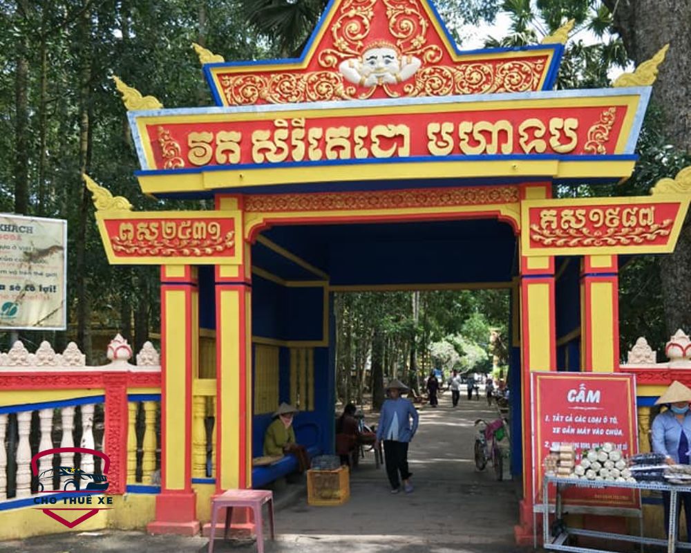Chùa Dơi