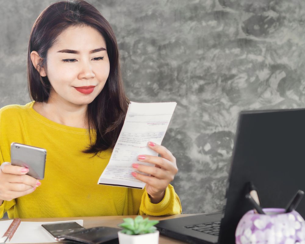 Khách hàng có thể thanh toán dịch vụ Đón Tiễn Ưu Tiên online
