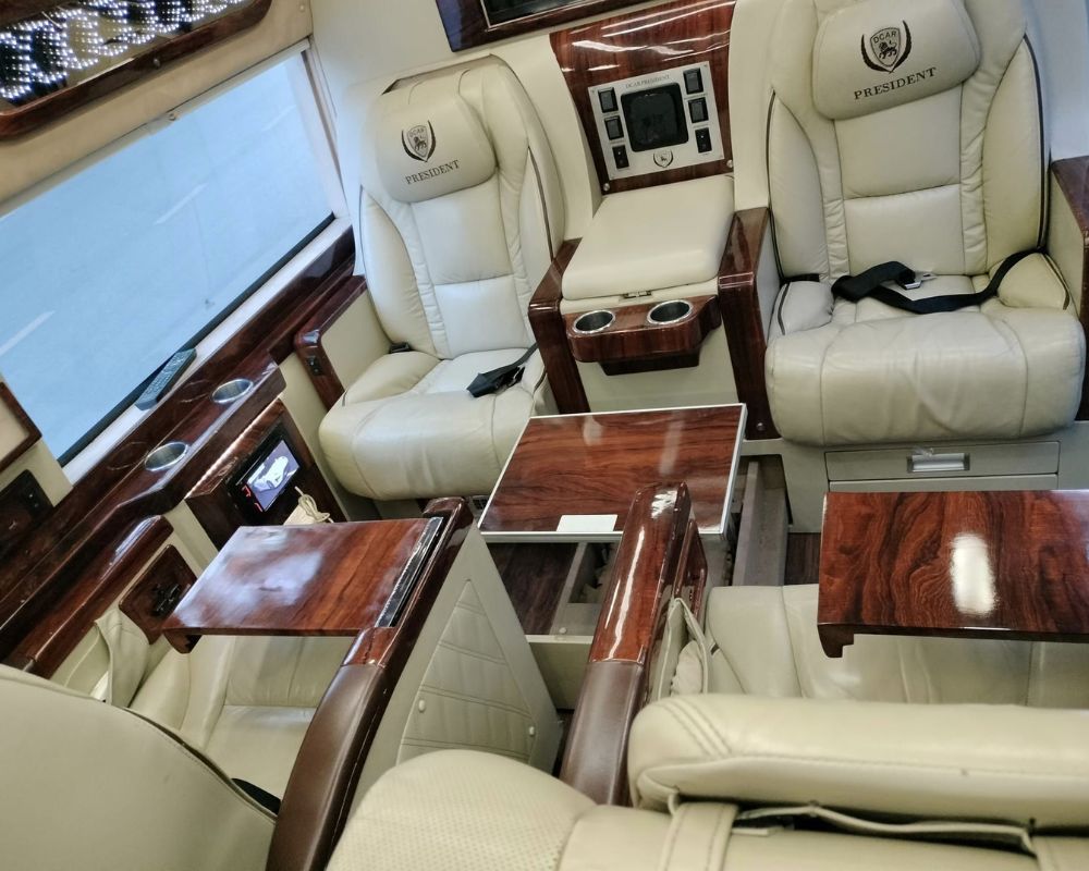 Xe Dcar Limousine Business Class