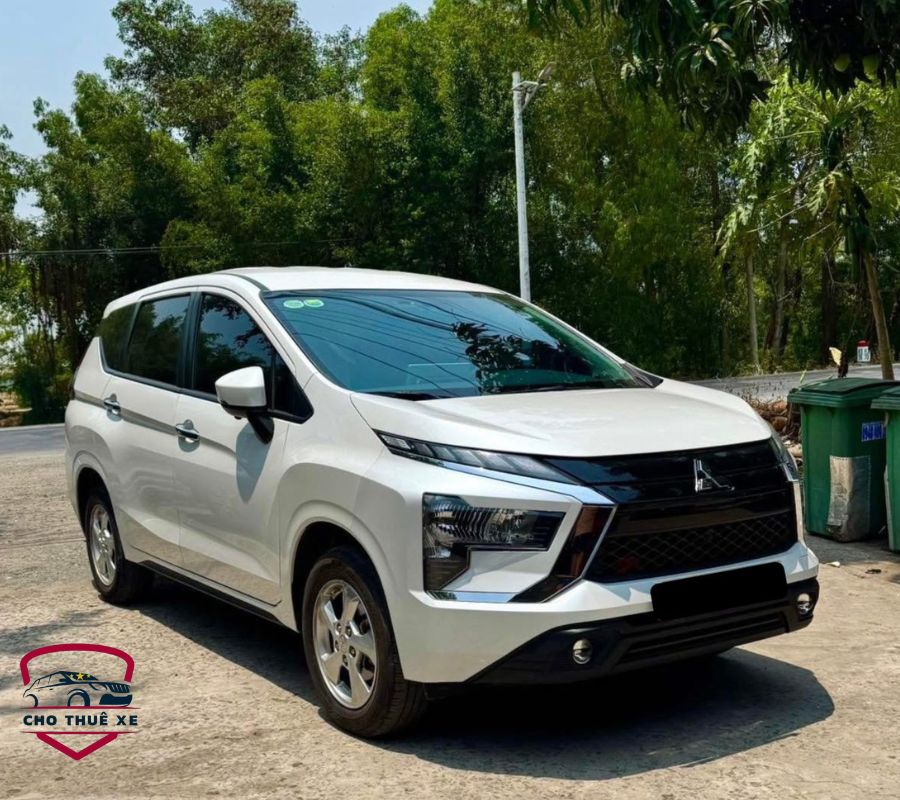 Xe Innova 7 chỗ