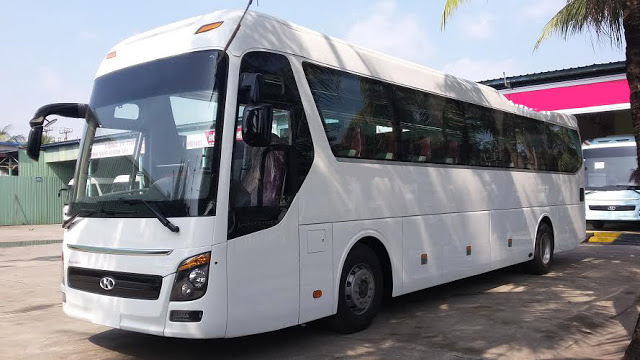 Thuê xe ô tô 45 chỗ có tài biết tiếng Anh