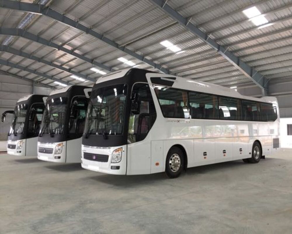 Thuê xe Hà Nội tài xế biết giao tiếp tiếng Anh
