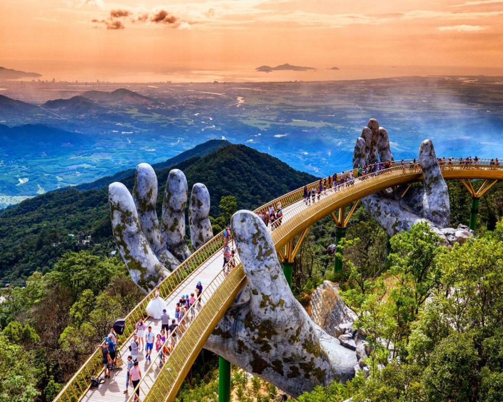 Bà Nà Hills là địa điểm du lịch nổi tiếng
