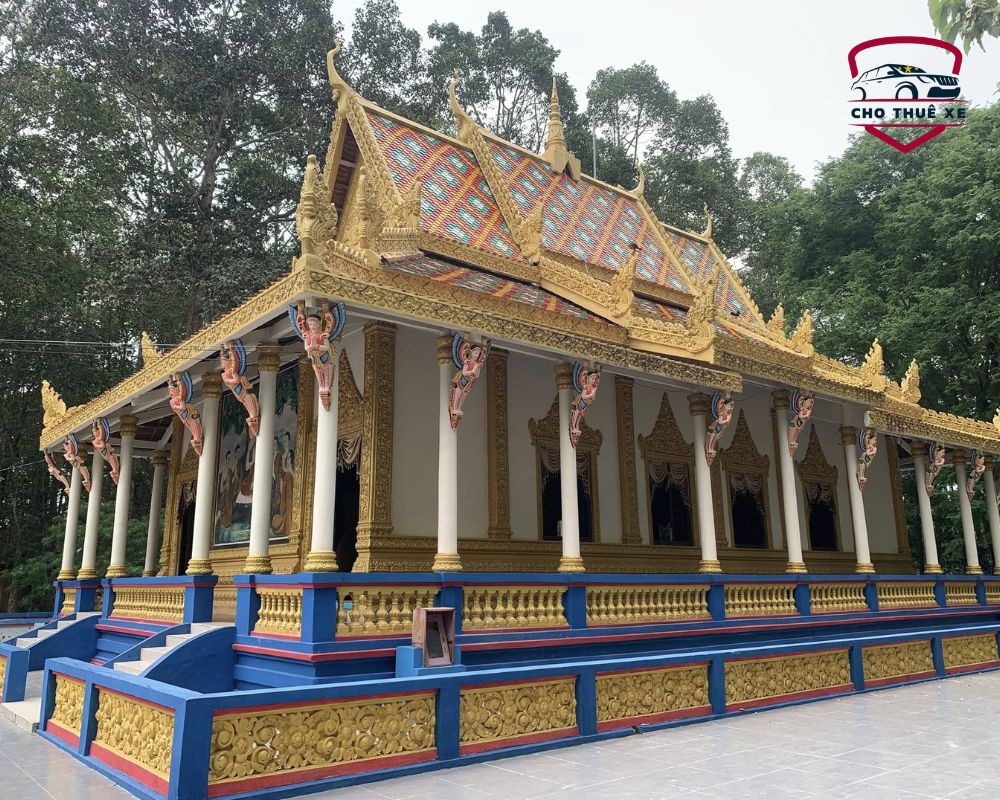 Chùa Dơi
