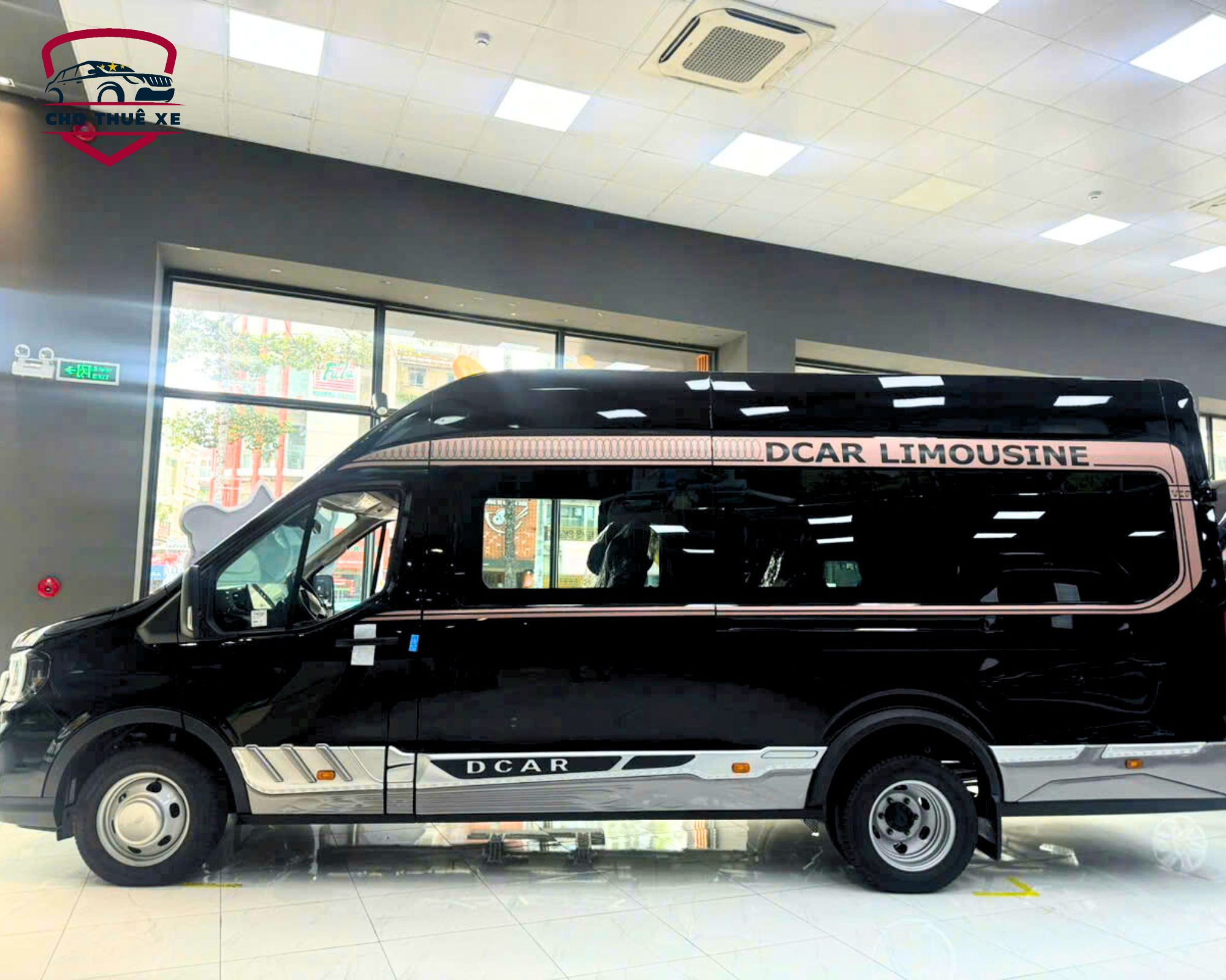 DCar Limousine - Sự lựa chọn hoàn hảo cho những chuyến đi đẳng cấp