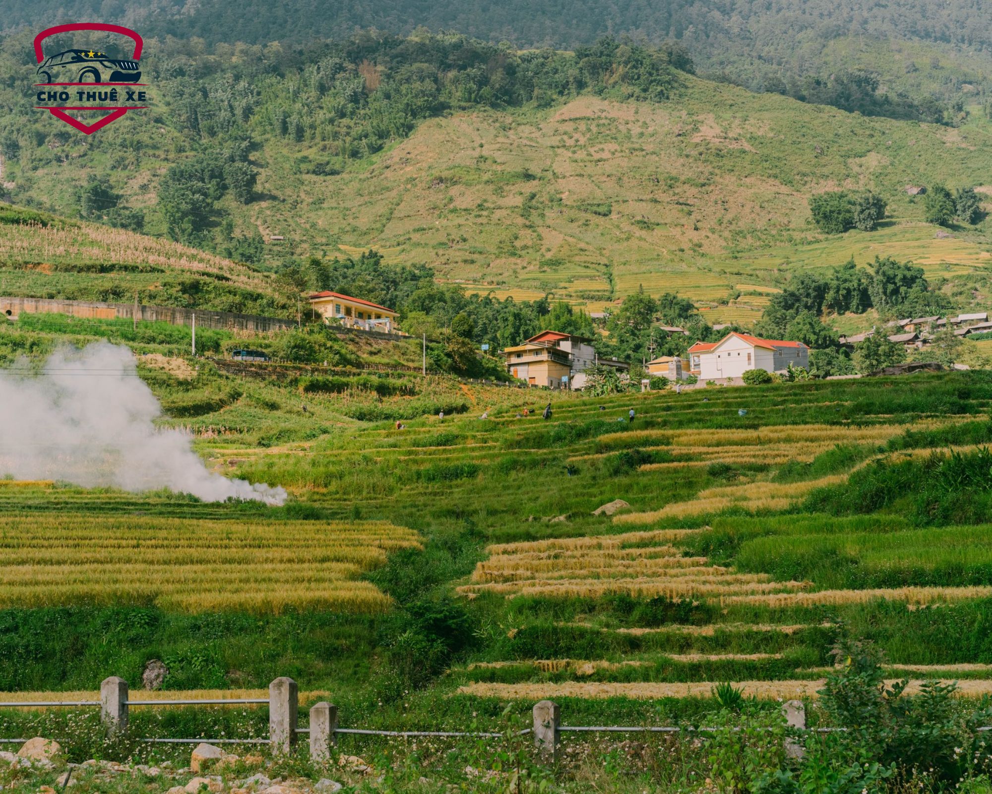 Đắm mình vào không gian xanh mướt của lúa và khám phá văn hóa bản địa độc đáo ở Bản Tả Van