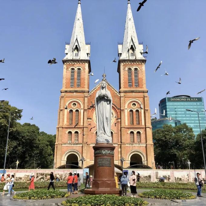 Nhà Thờ Đức Bà