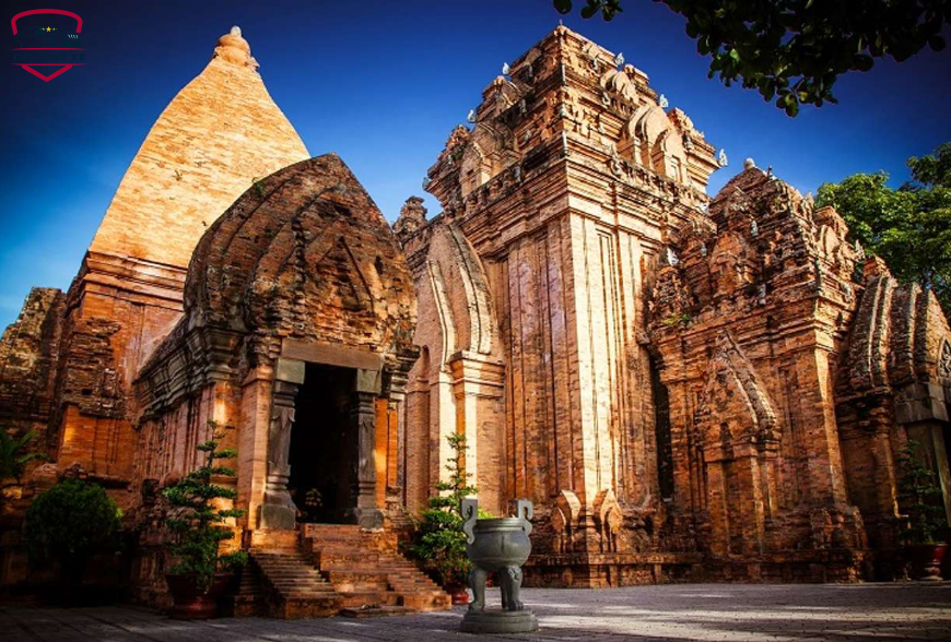 Tháp Bà Ponagar
