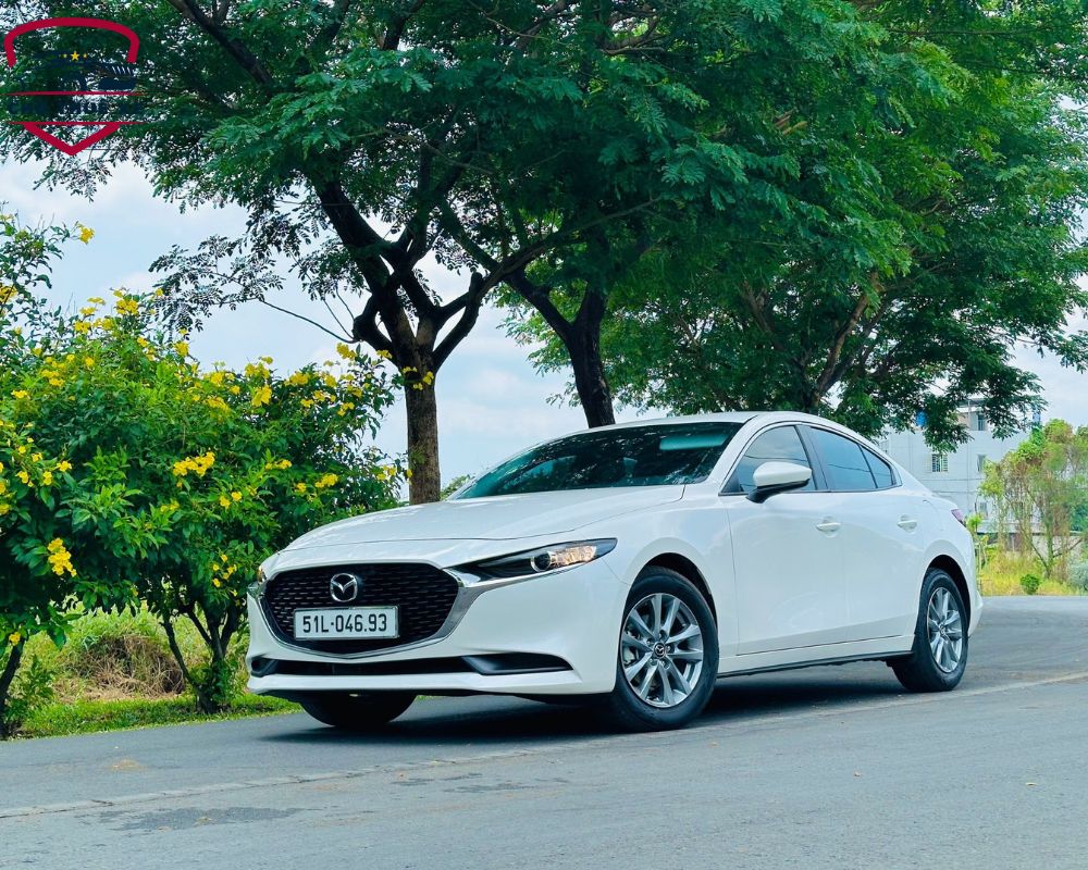Xe 4 chỗ