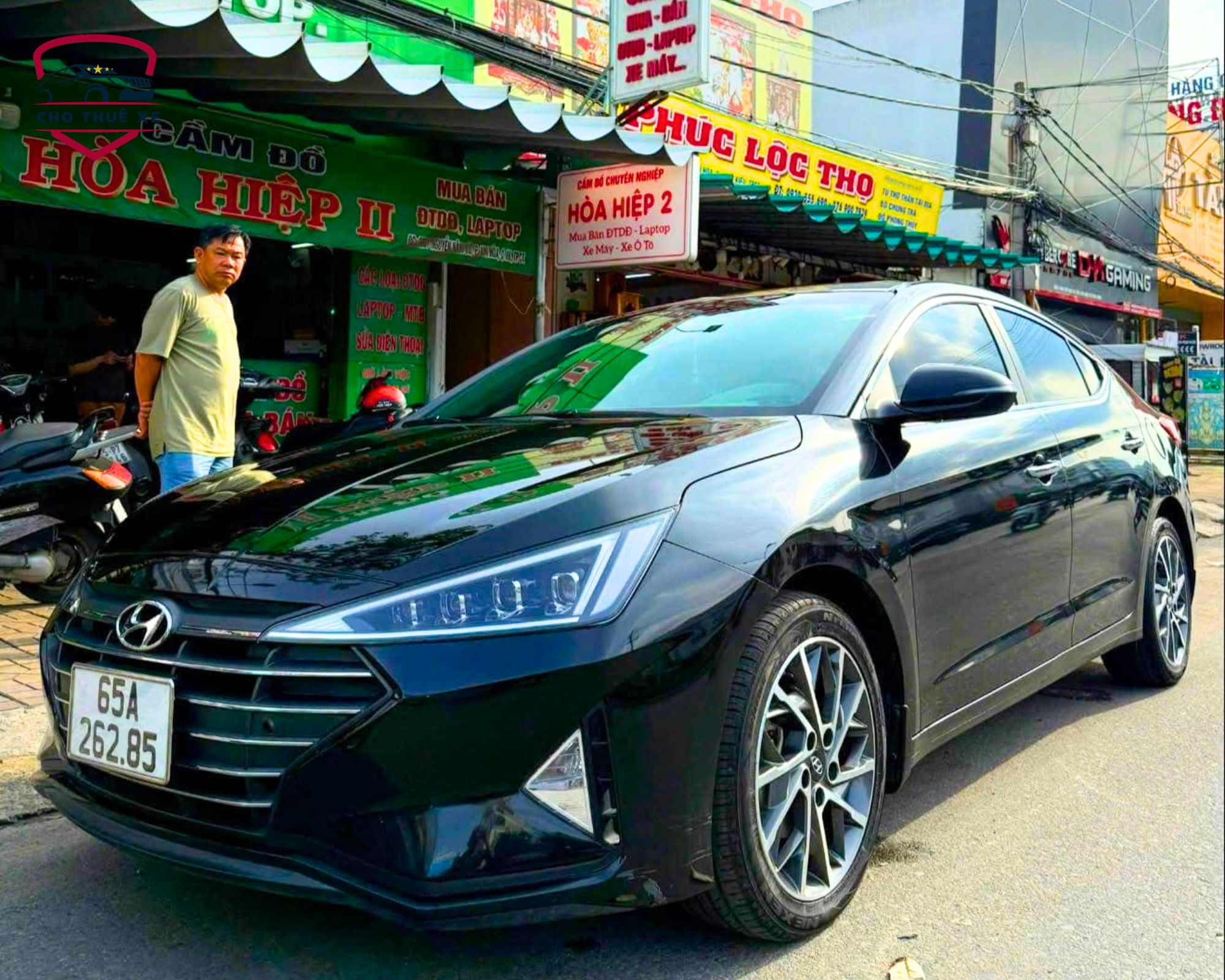 Thuê xe 4 chỗ Cần Thơ Hyundai Elantra đen sang trọng phù hợp du lịch gia đình