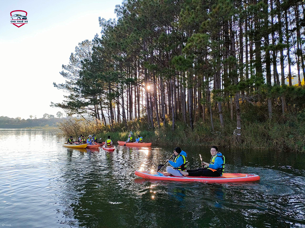Chèo Thuyền Kayak hồ Tuyền Lâm Đà Lạt