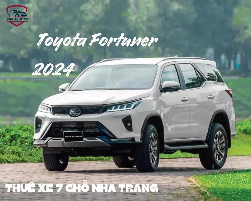 Xe 7 chỗ Toyota Fortuner