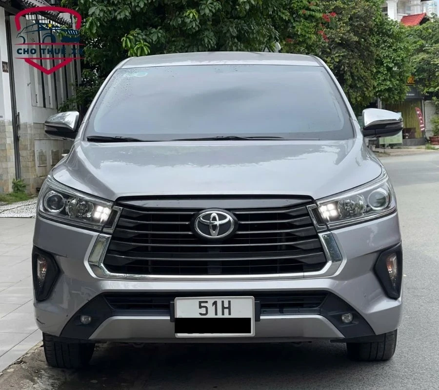 Xe Toyota Innova của chúng tôi từ Sài Gòn đi Kiên Giang