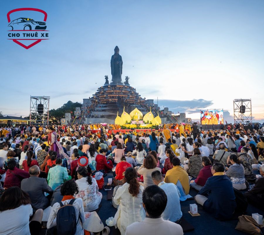 Đỉnh núi Bà Đen