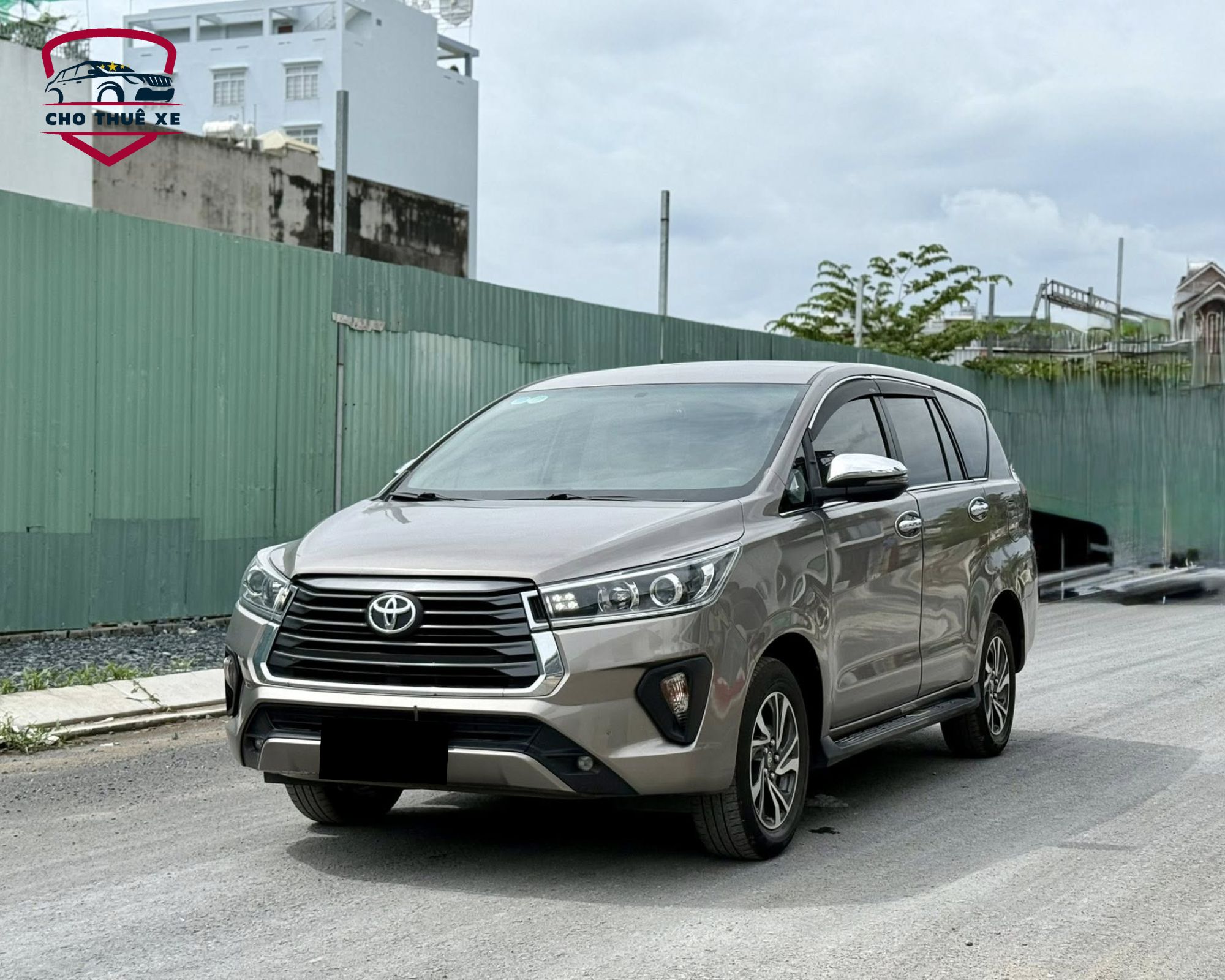 Thoải mái trên mọi nẻo đường với Toyota Innova 7 chỗ
