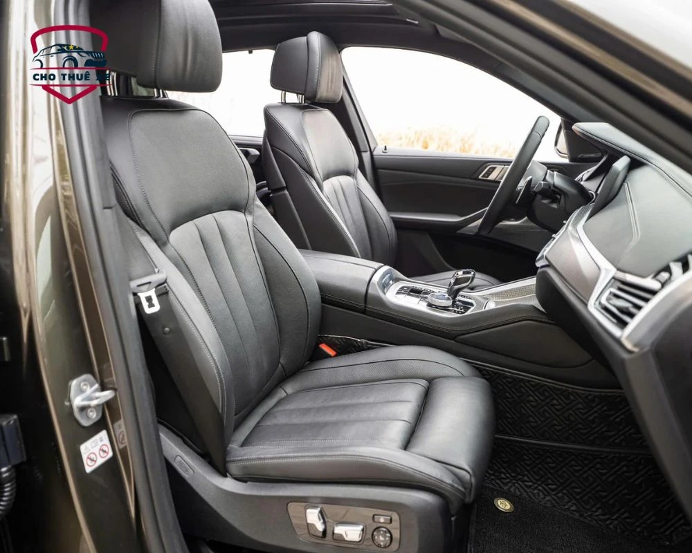 Hàng ghế trước BMW X6