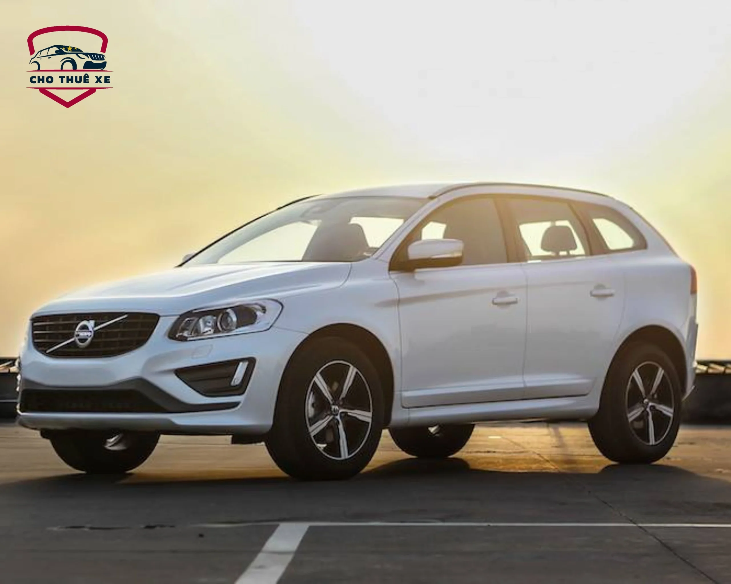 VOLVO XC60 – Trải nghiệm lái đích thực với chiếc SUV 5 chỗ