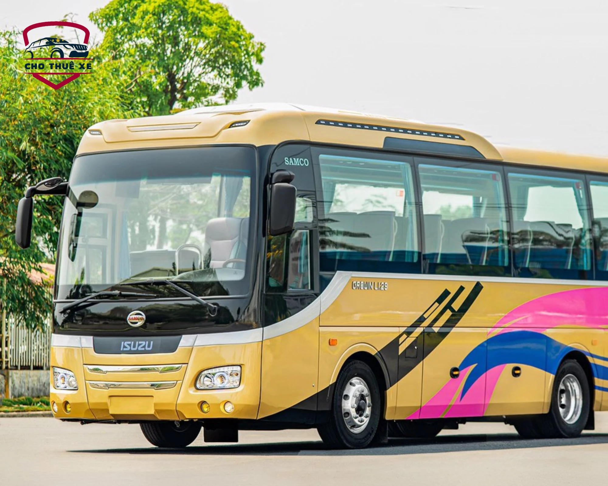 Samco Felix có nội thất đẳng cấp, sang trọng, không gian rộng thoáng rất thoải mái khi di chuyển
