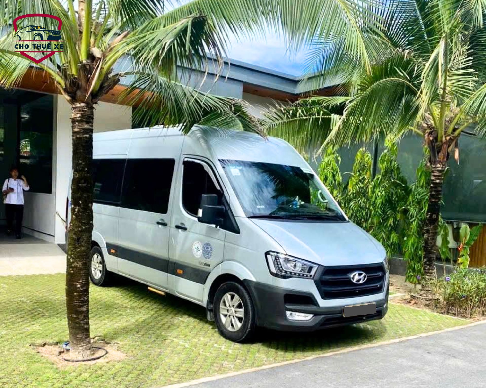 Cho thuê xe 16 chỗ tổ chức tour Nha Trang 4 ngày 3 đêm