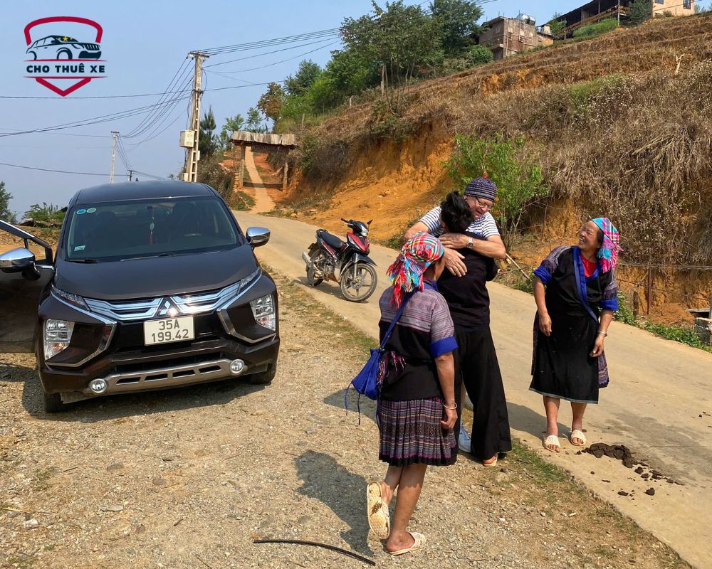 Trải nghiệm du lịch địa phương cùng dịch vụ Giá Thuê Xe Cho Công Ty Lữ Hành tiện lợi