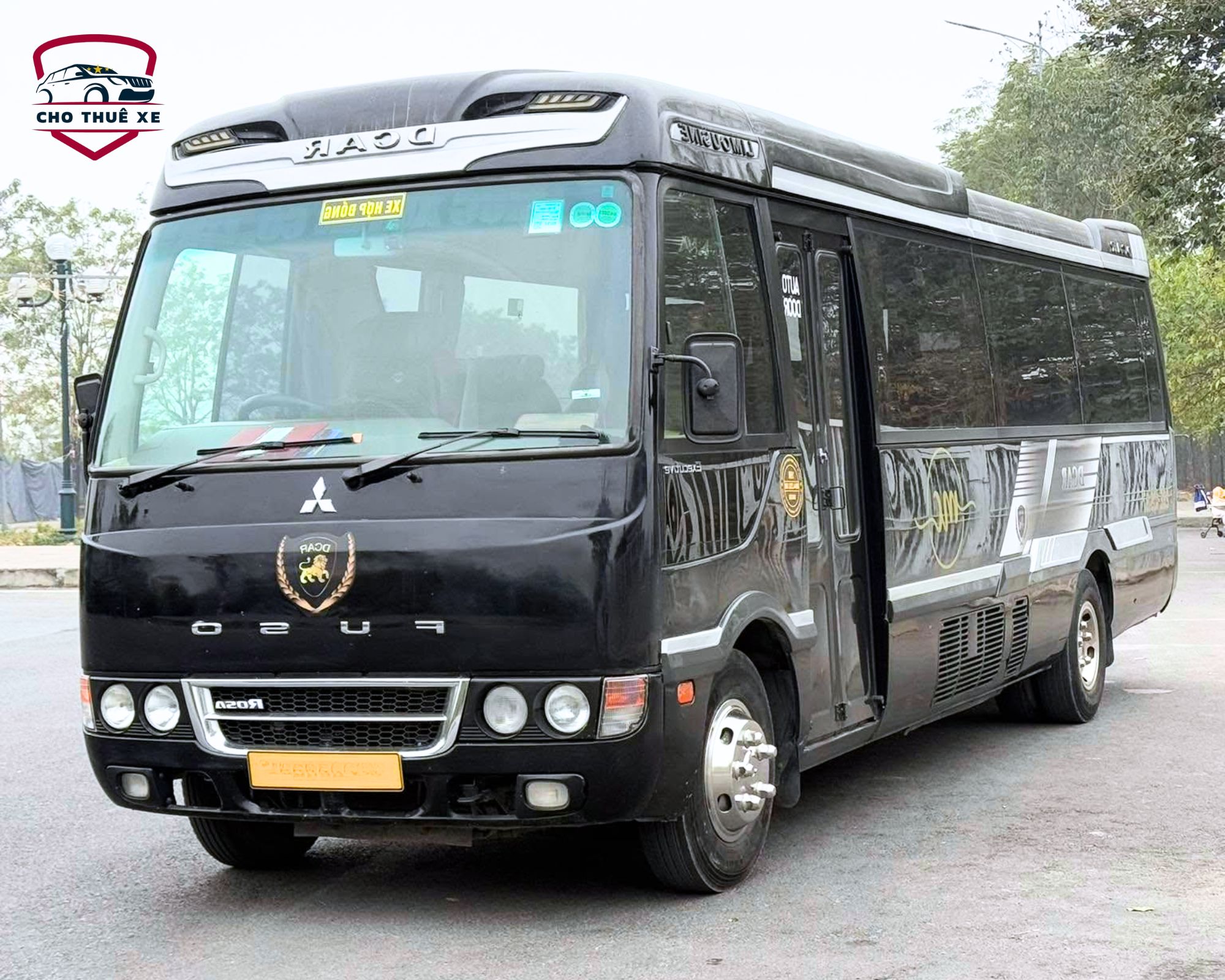 Đảm bảo mọi hành trình suôn sẻ với xe limousine 19 chỗ, chỉ có tại thuê xe limousine Hồ Chí Minh