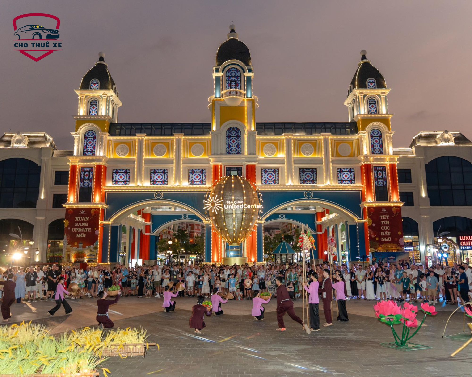 Tận hưởng không khí lễ hội tại Grand World Phú Quốc