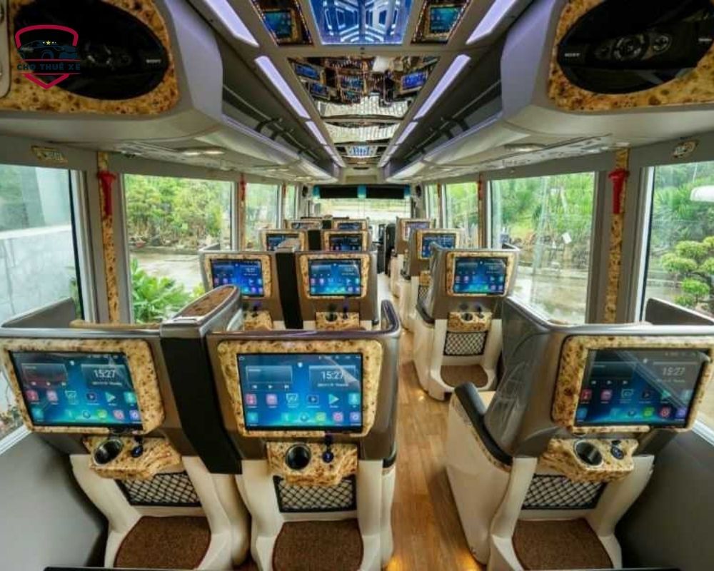 Nội thất xe limousine 19 chỗ