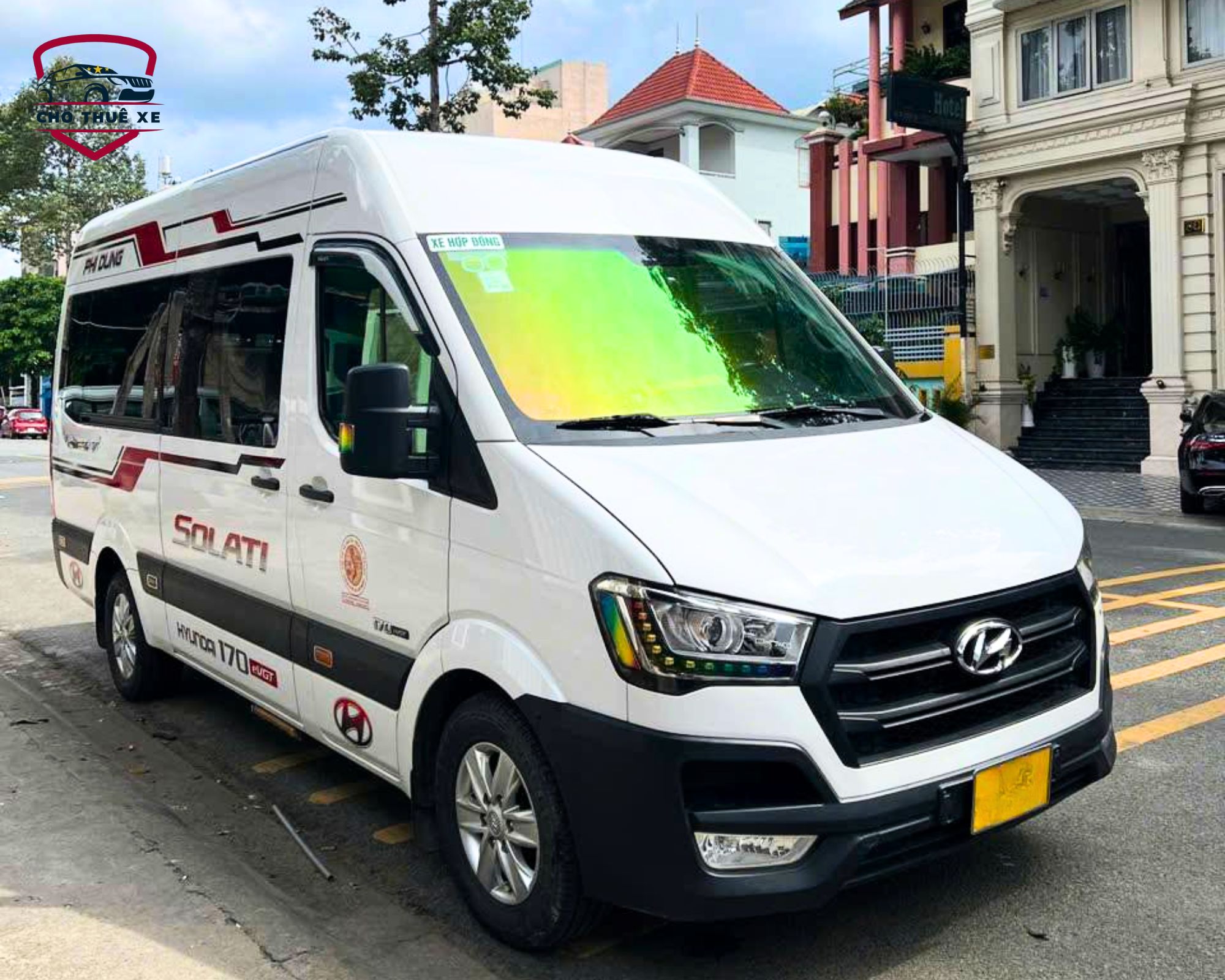 Thuê xe 16 chỗ đi Vũng Tàu Hyundai Solati