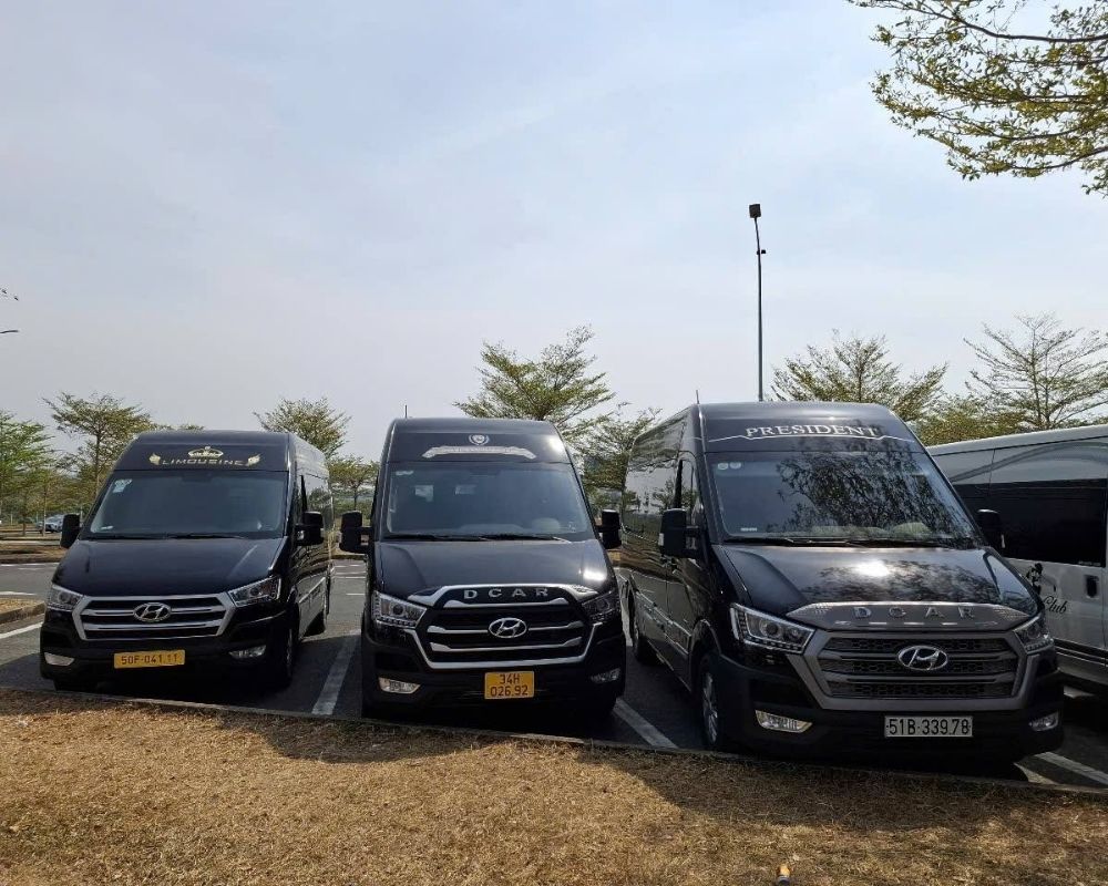 Dòng xe limousine 12 chỗ đi Phú Quốc