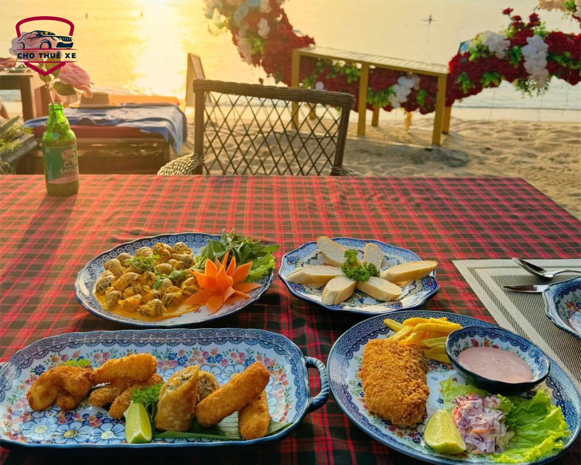Thưởng thức bữa ăn hấp dẫn tại quầy bar và nhà hàng ngay trên bãi biển của Versailles