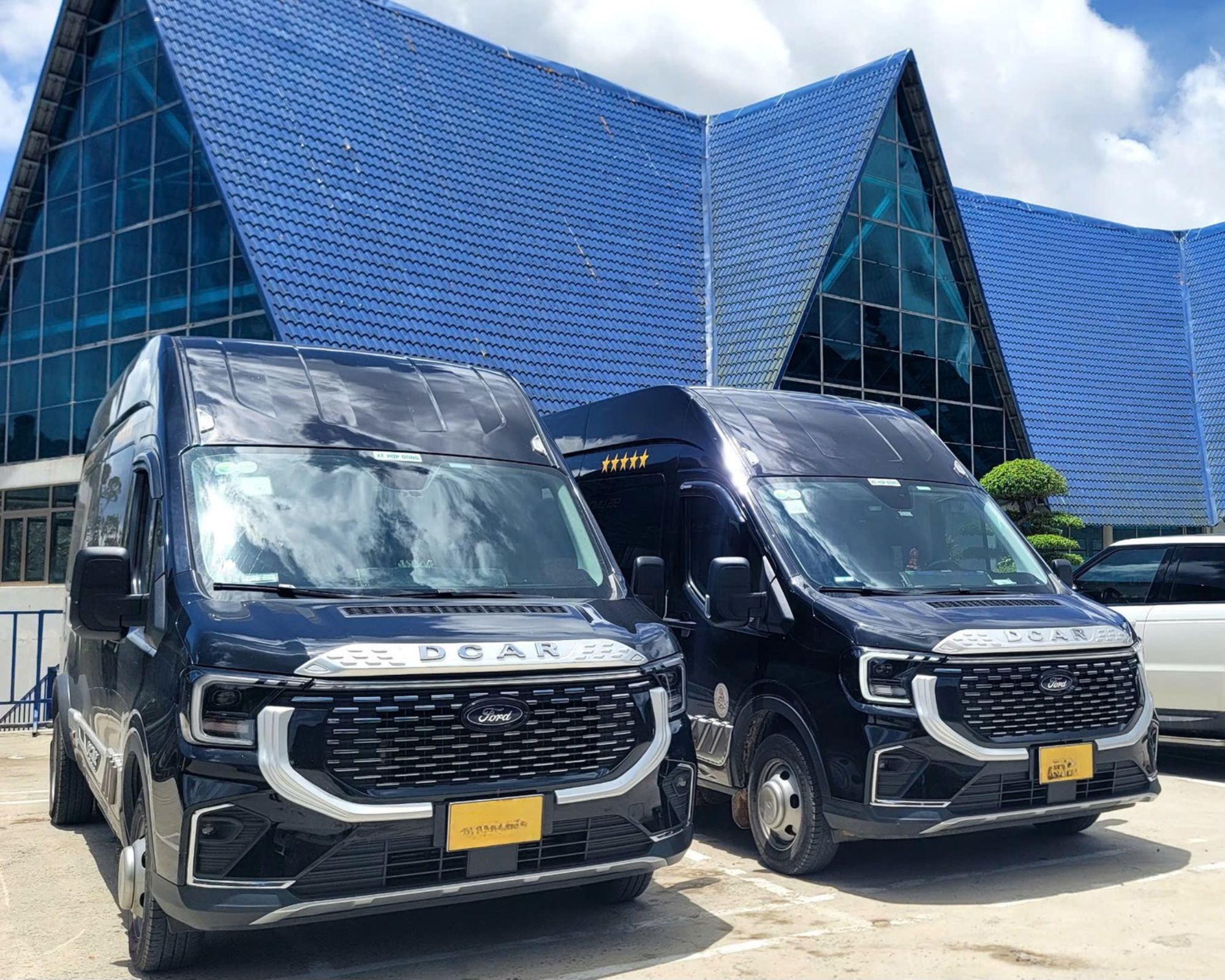 Thuê Xe Limousine Đi Mũi Né Giá Rẻ, Uy Tín, Chất Lượng