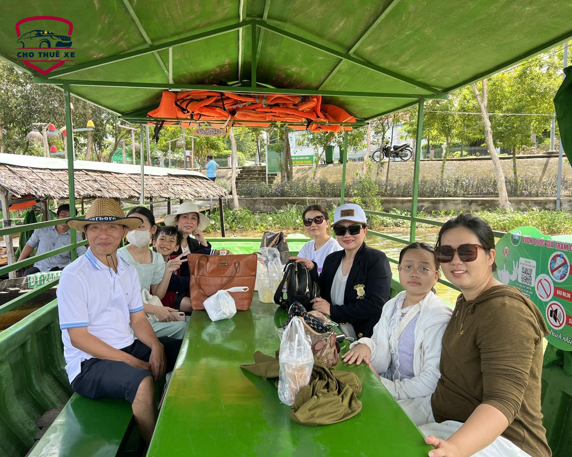 Trải nghiệm tham quan rừng tràm và hệ sinh thái đặc trưng ở Tràm Chim Đồng Tháp