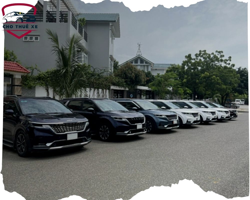 Dàn xe cho thuê của công ty Nhiều Xe
