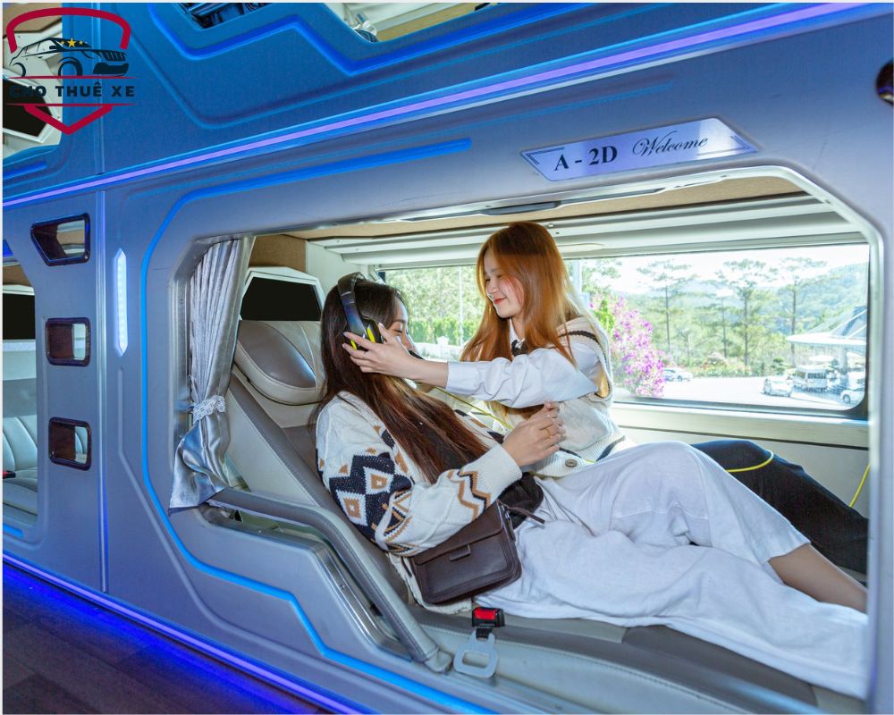 Nhiều du khách lựa chọn xe giường nằm để đi Đà Lạt