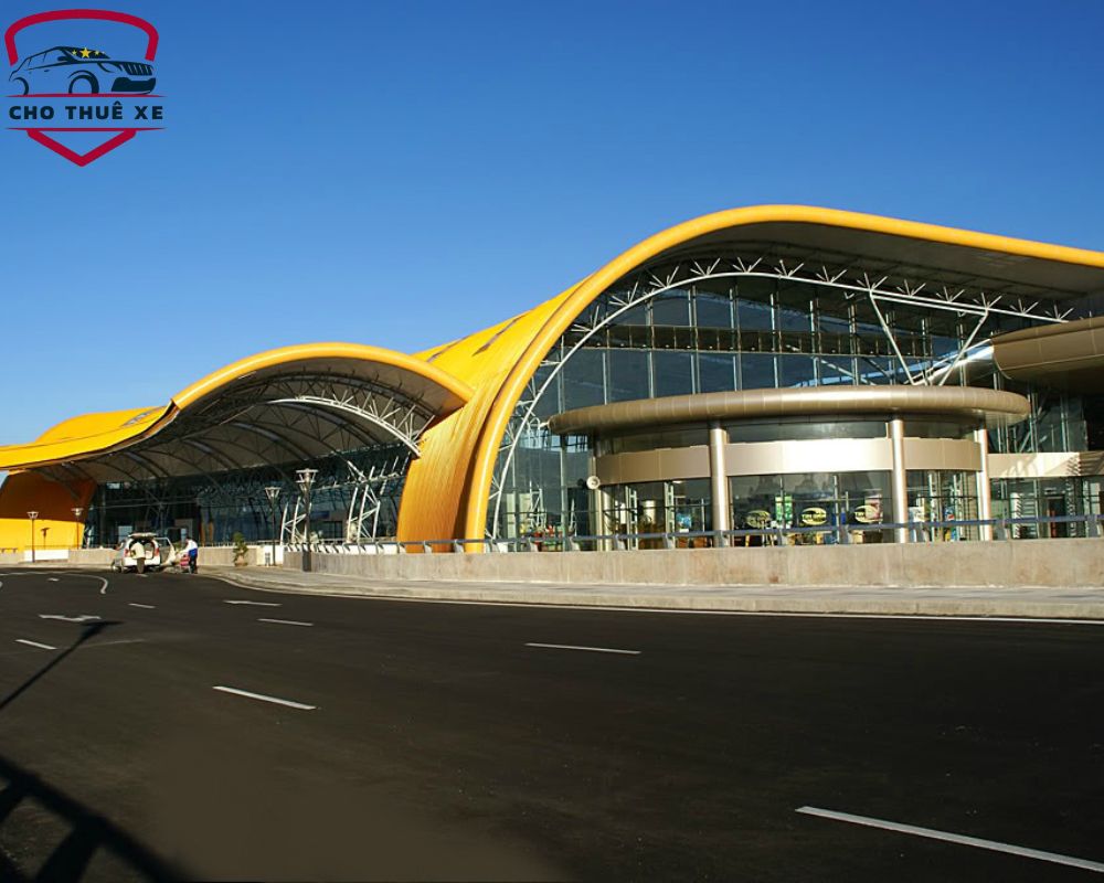 Một góc của sân bay Liên Khương - Đà Lạt