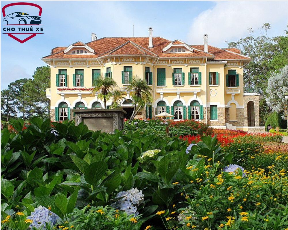 Dinh Bảo Đại - địa điểm du lịch Đà Lạt 2025 không nên bỏ qua