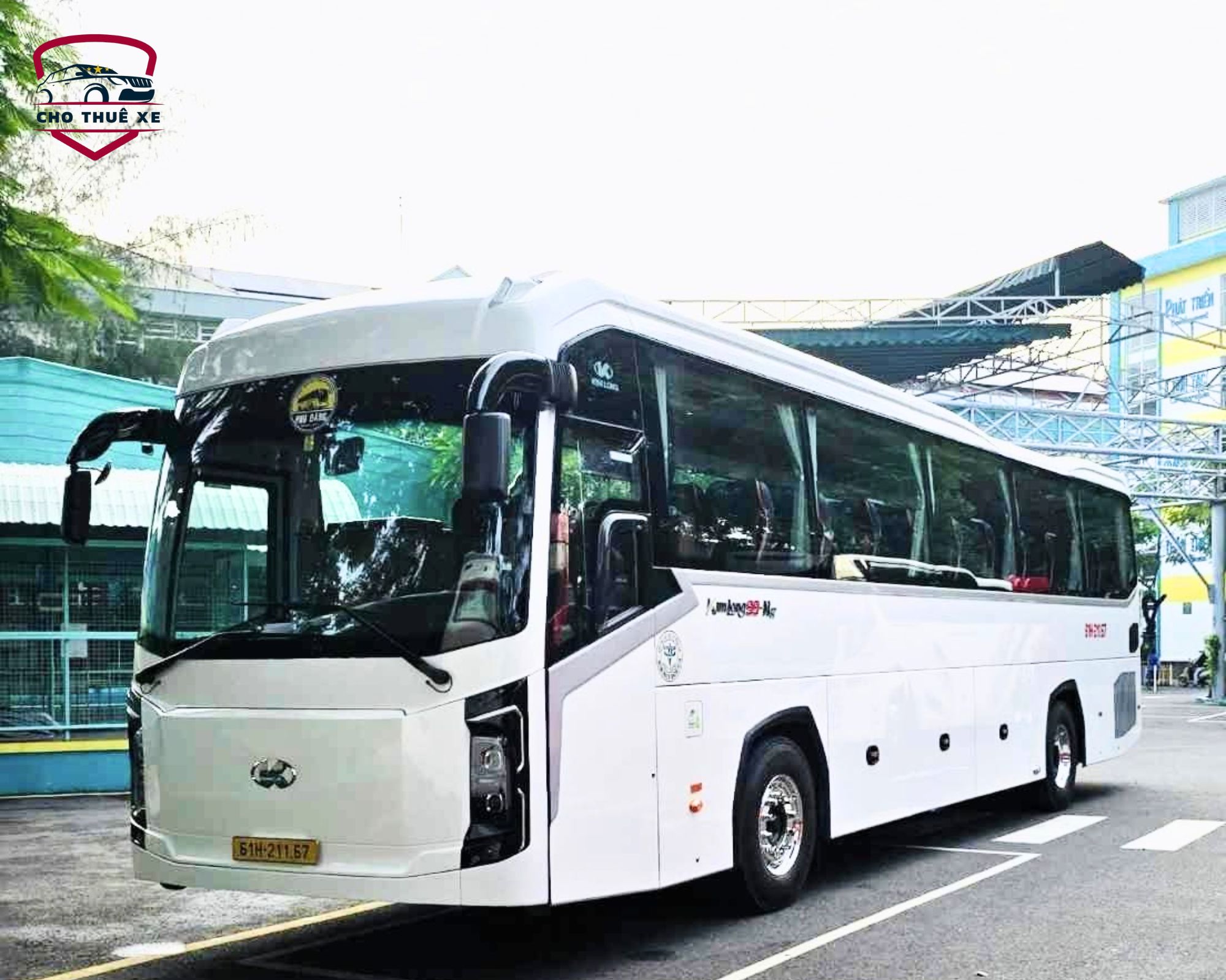 Thuê xe 45 chỗ đi Đồng Nai với không gian thoải mái, đầy đủ tiện nghi. Sự lựa chọn hoàn hảo cho mọi hành trình đoàn