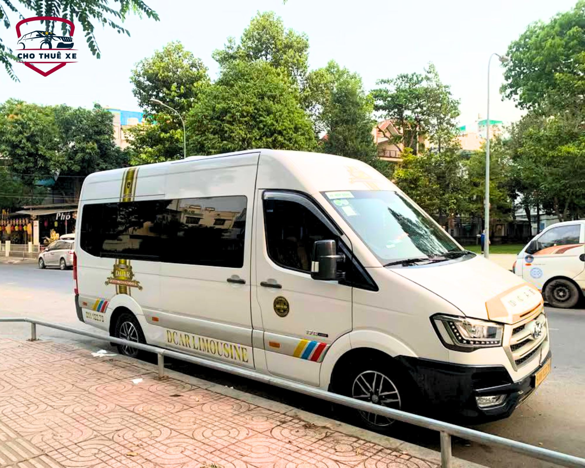 Trải nghiệm di chuyển đẳng cấp! Thuê xe limousine đi Đồng Nai để tận hưởng nội thất cao cấp và sự riêng tư tuyệt đối