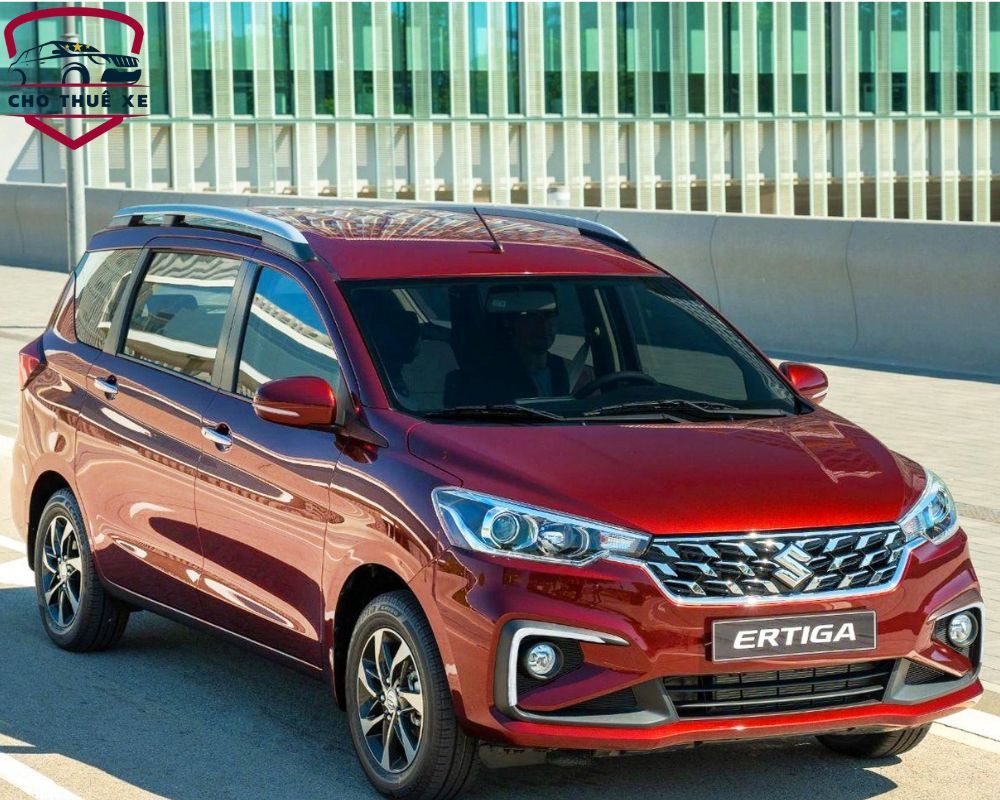 Suzuki Ertiga Hybrid - chiếc xe ô tô 7 chỗ giá rẻ đáng mua nhất