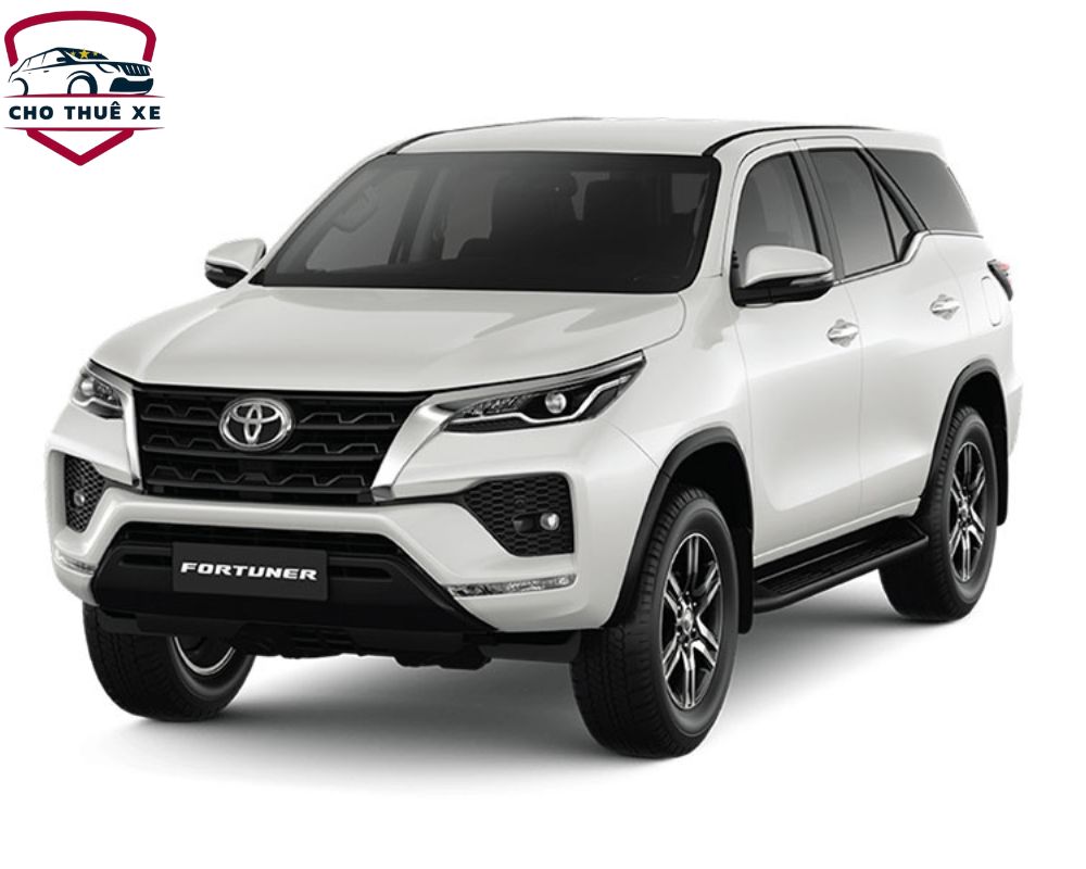 Xe Toyota Fortuner 2025 - chiếc xe SUV 7 chỗ mạnh mẽ và thanh lịch