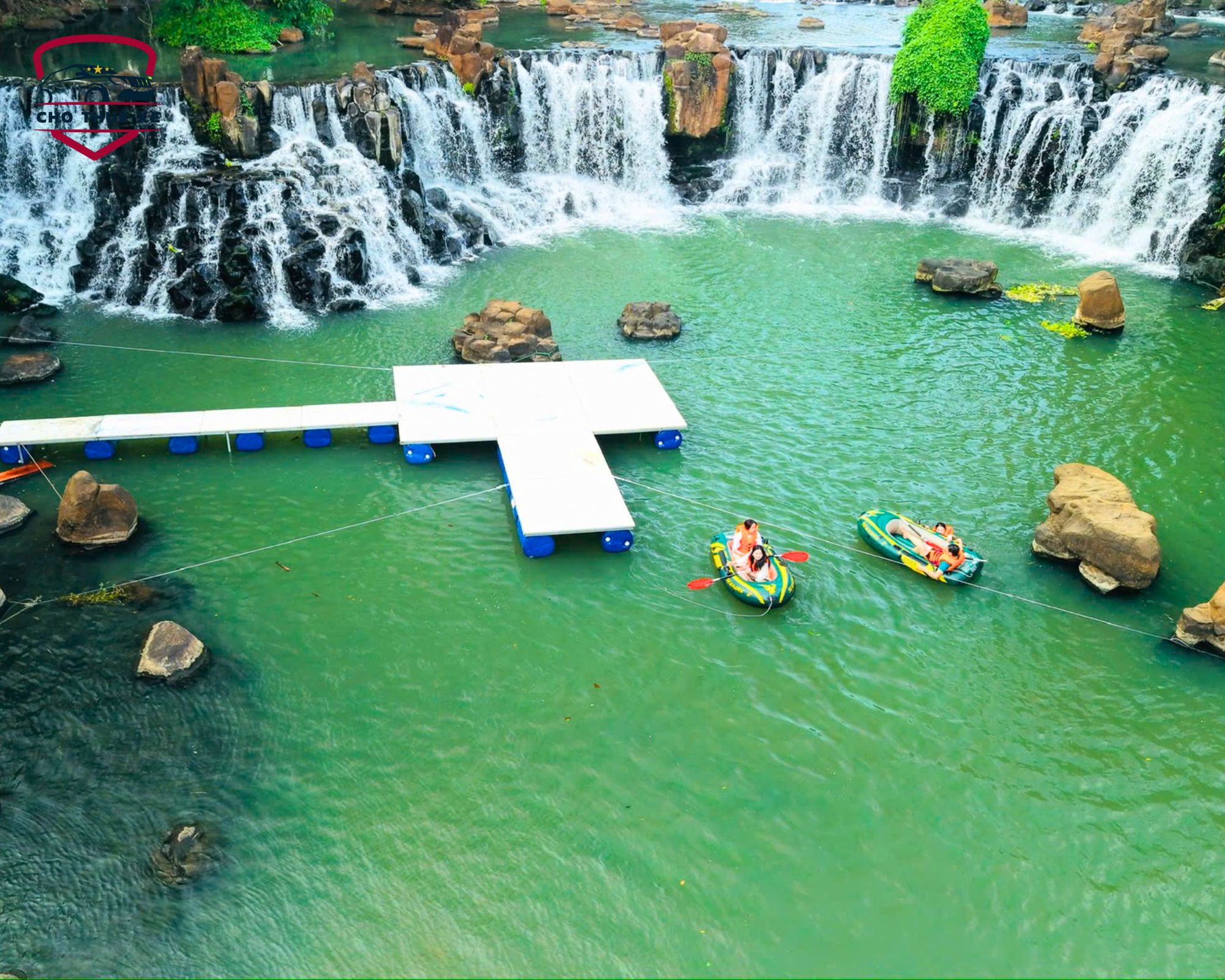 Cảnh đẹp thác Giang Điền tại Đồng Nai với dòng nước xanh mát