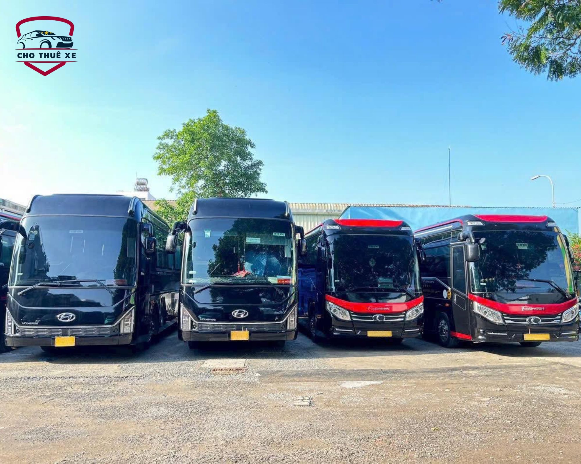 Đội xe Limousine sẵn sàng phục vụ Tây Ninh. Liên hệ ngay để thuê xe limousine đi Tây Ninh 19 chỗ giá tốt nhất