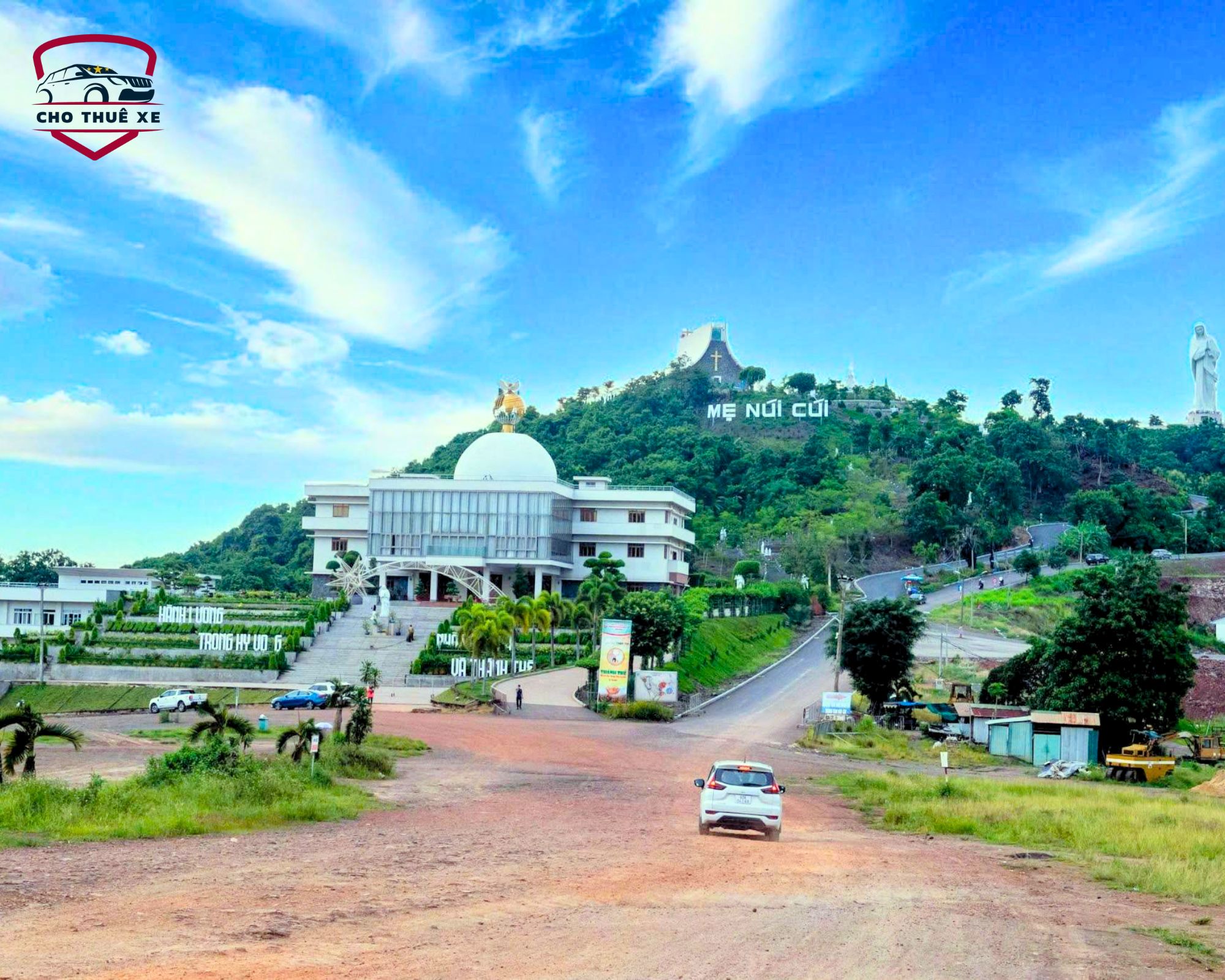Toàn cảnh Trung tâm Hành hương Đức Mẹ Núi Cúi Xuân Lộc Đồng Nai trong tour hành hương 1 ngày