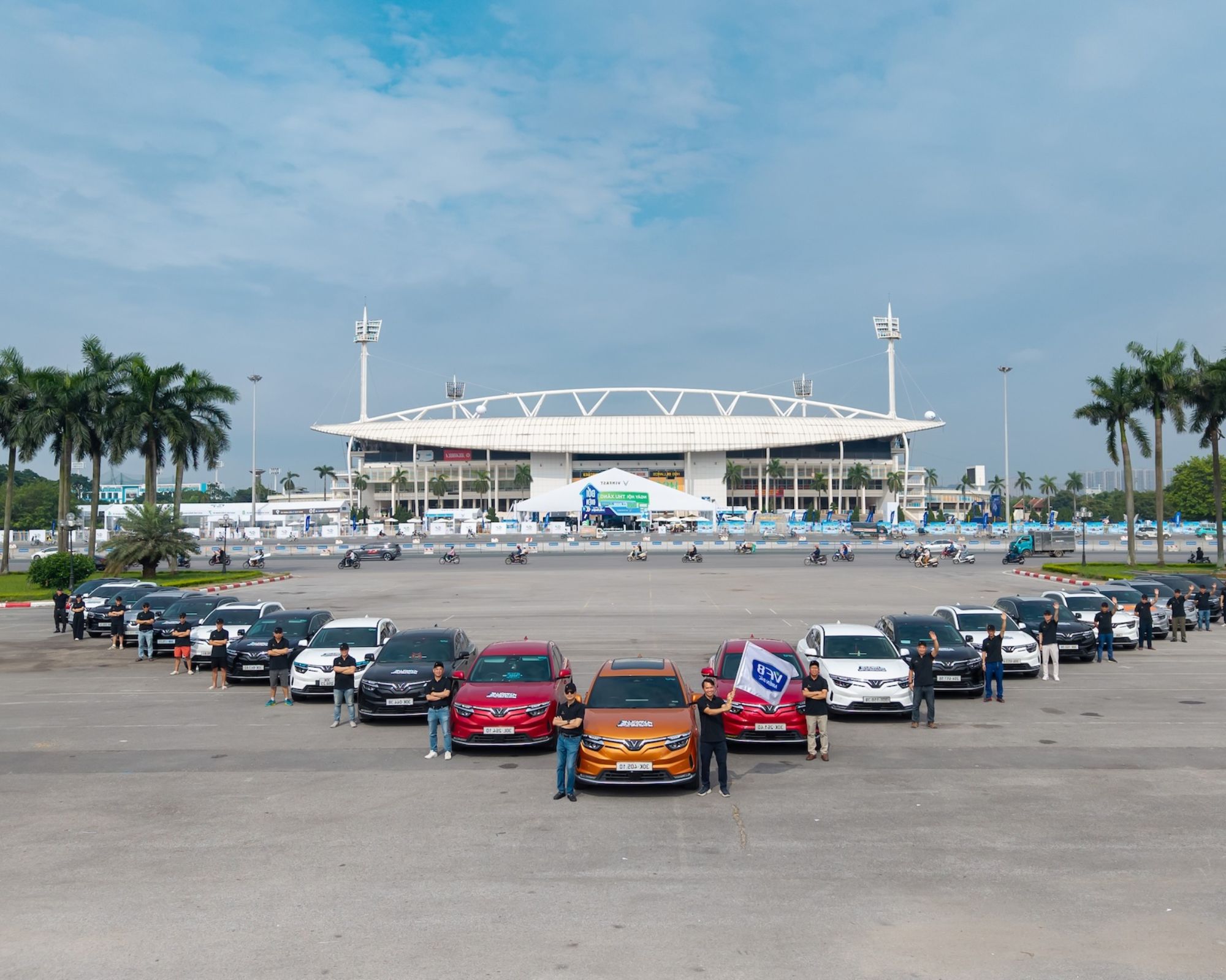 Bảng Giá Xe VinFast 4 Chỗ Niêm Yết Và Lăn Bánh Năm 2026