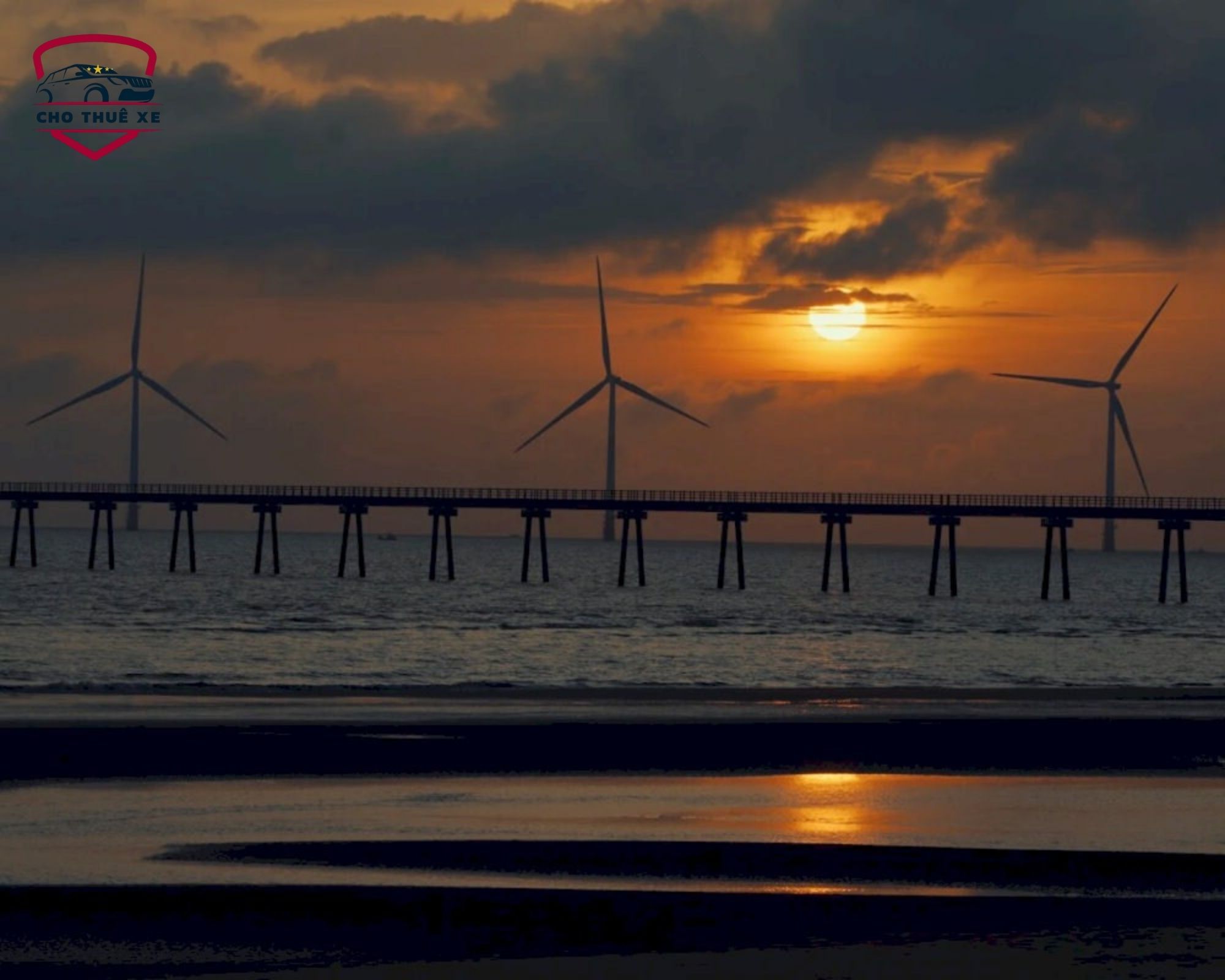 Đón bình minh tại bãi biển