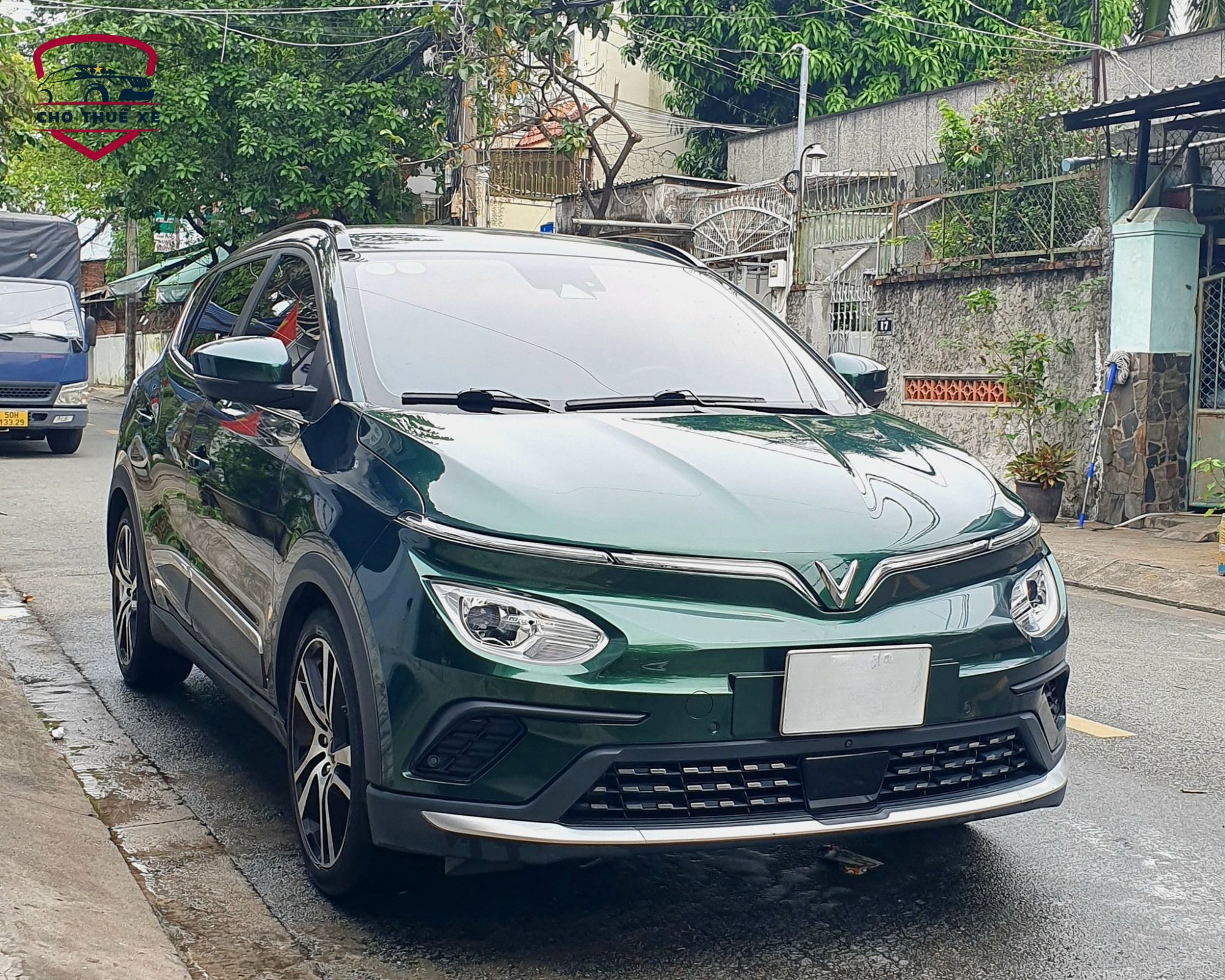 Giao thông đô thị trở nên thú vị hơn với mẫu xe VinFast 4 chỗ VF e34. Linh hoạt, hiện đại và hoàn toàn thân thiện với môi trường