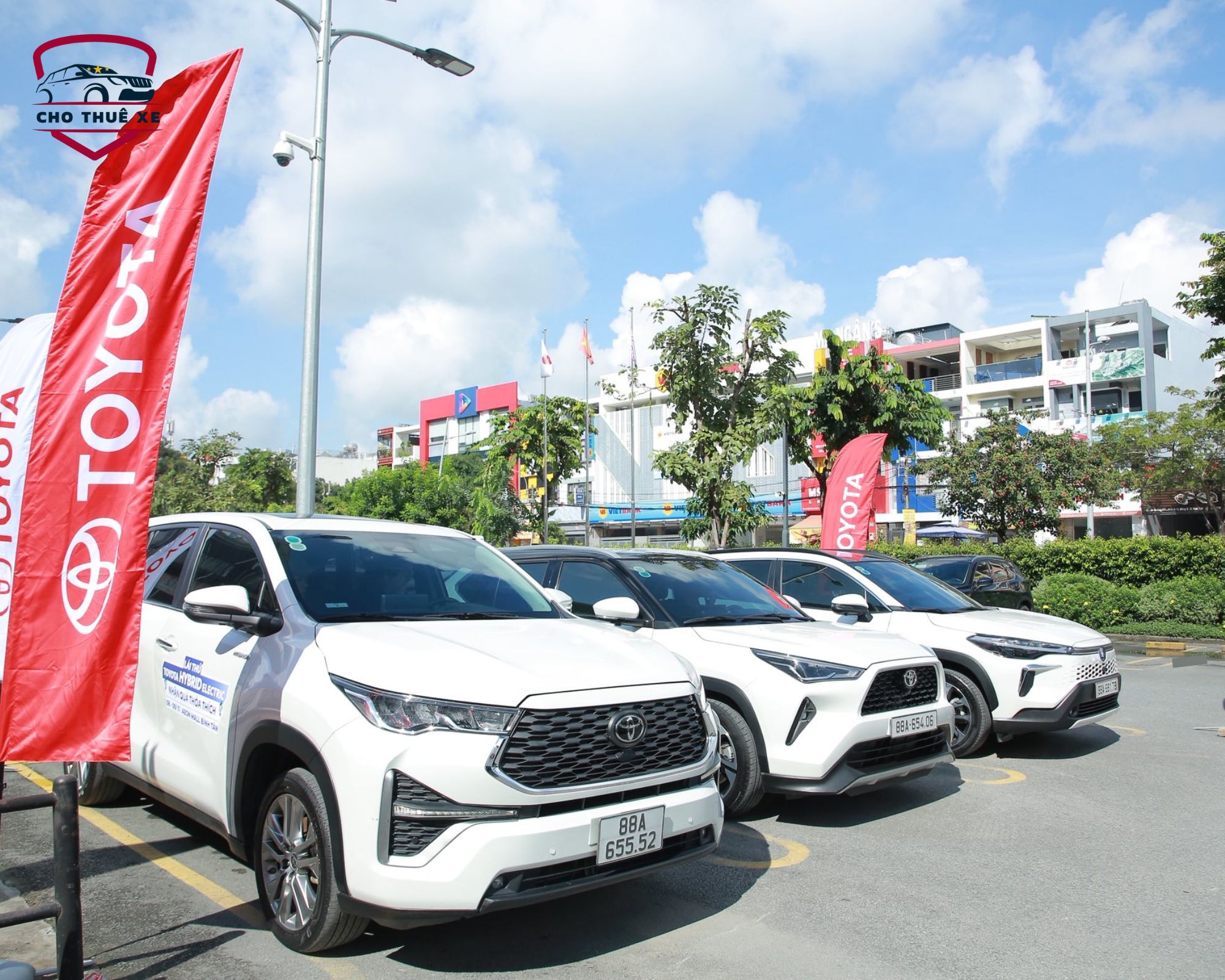 Tổng hợp các dòng xe 7 chỗ Toyota